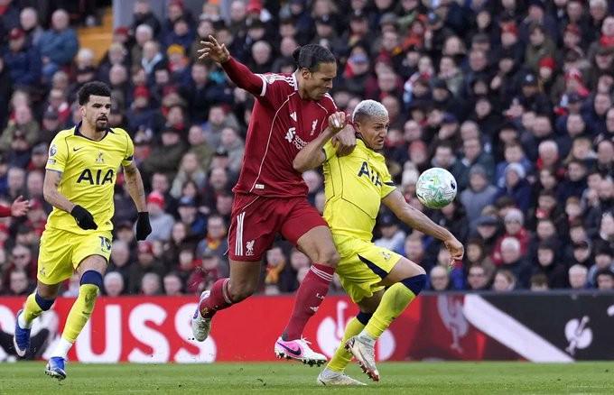 开云平台-本赛季英超主场领先后丢了7分，为利物浦自16/17赛季以来最多